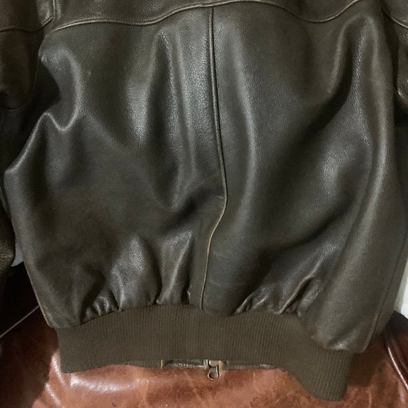 Roots Leather Bomber Jacket - Picture 8 of 8